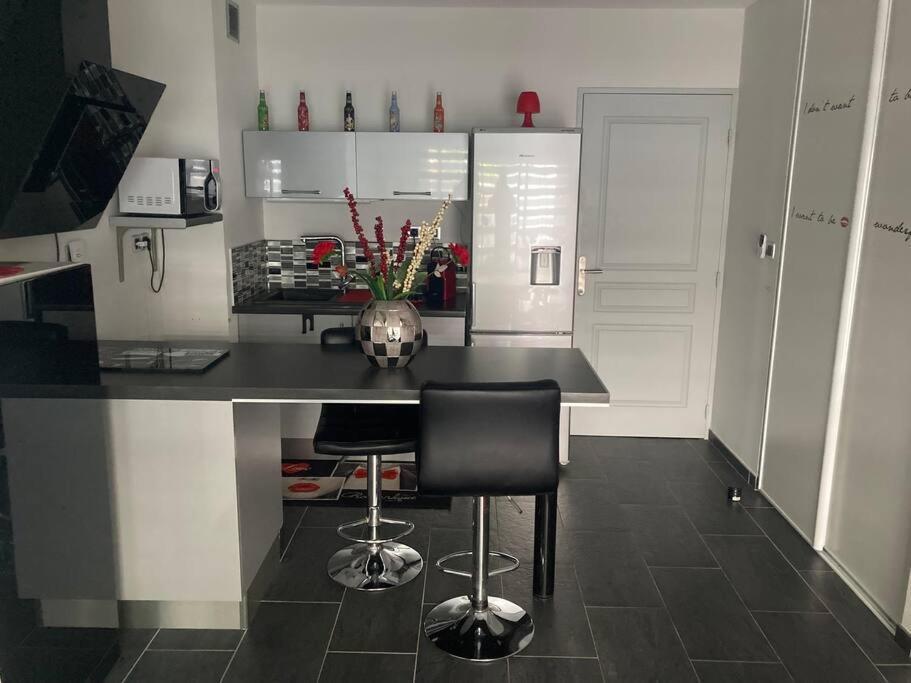 Apartmán Magnifique Studio Tout Equipe Classe 2 Etoiles Saint-Leu Exteriér fotografie